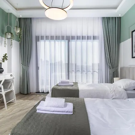 Luxury Two Bedroom Penthouse In Caesar & Spa, Long Perivolia tou Trikomou