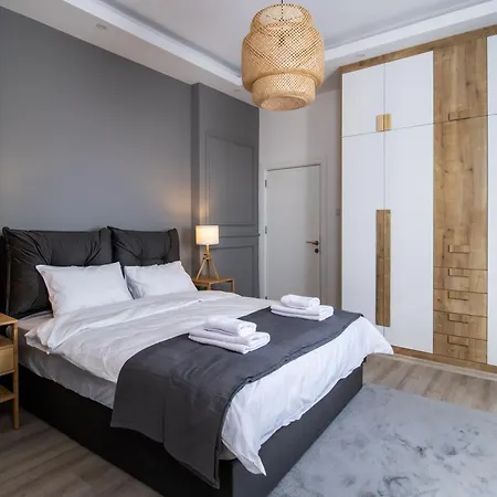 Luxury Two Bedroom Penthouse In Caesar & Spa, Long شقة *