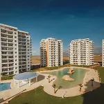 Apartment Luxury Two Bedroom Penthouse In Caesar & Spa, Long *