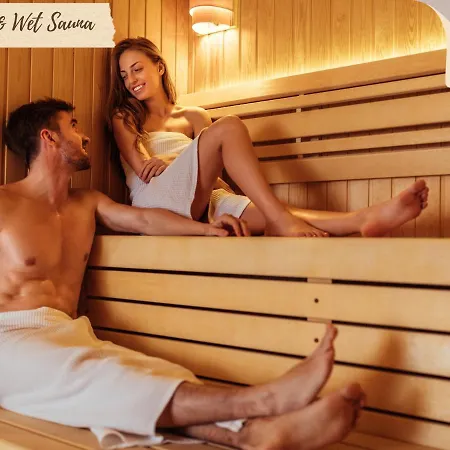 Luxury Two Bedroom Penthouse In Caesar & Spa, Long דירה