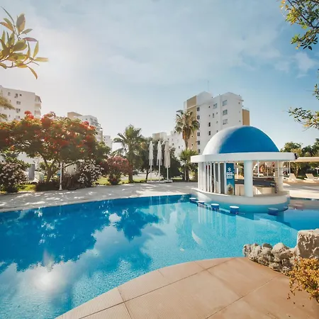 דירה Luxury Two Bedroom Penthouse In Caesar & Spa, Long *