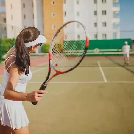 Luxury Two Bedroom Penthouse In Caesar & Spa, Long *