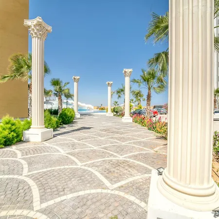 דירה Luxury Two Bedroom Penthouse In Caesar & Spa, Long