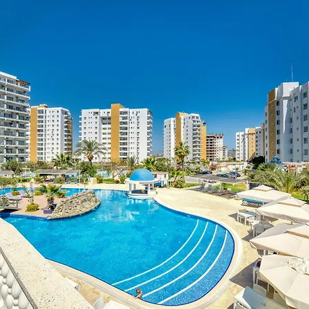 Luxury Two Bedroom Penthouse In Caesar & Spa, Long Perivolia tou Trikomou