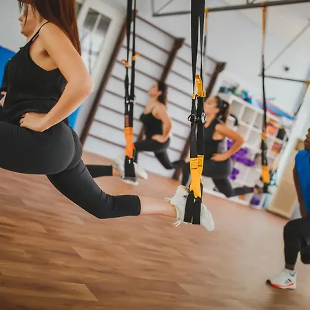 Luxury Two Bedroom Penthouse In Caesar & Spa, Long דירה *