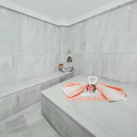 Luxury Two Bedroom Penthouse In Caesar & Spa, Long Perivolia tou Trikomou