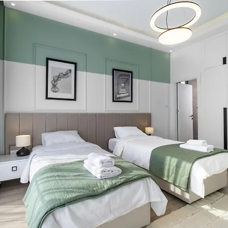 Апартаменты Luxury Two Bedroom Penthouse In Caesar & Spa, Long *
