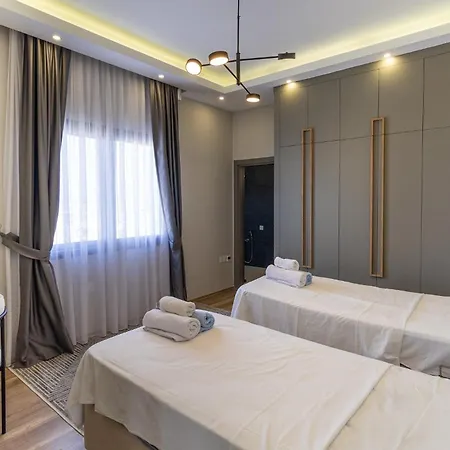 דירה Luxury Two Bedroom Penthouse In Caesar & Spa, Long