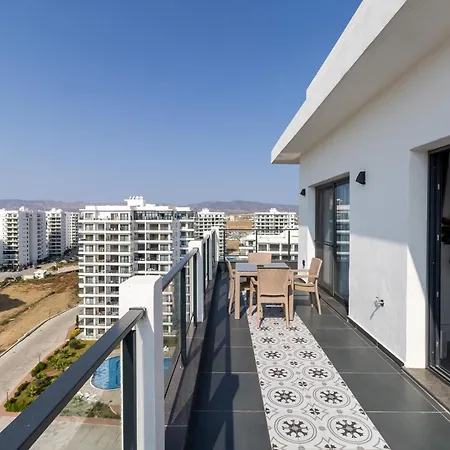 דירה Luxury Two Bedroom Penthouse In Caesar & Spa, Long