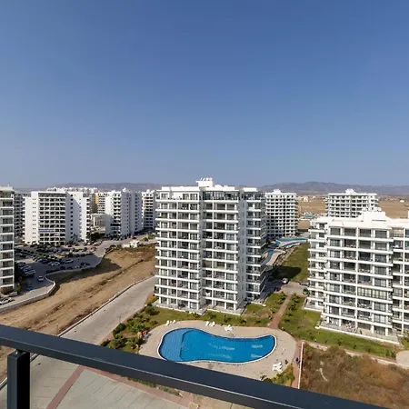 Appartement Luxury Two Bedroom Penthouse In Caesar & Spa, Long