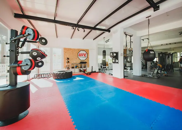 Luxury Two Bedroom Penthouse In Caesar & Spa, Long アパート