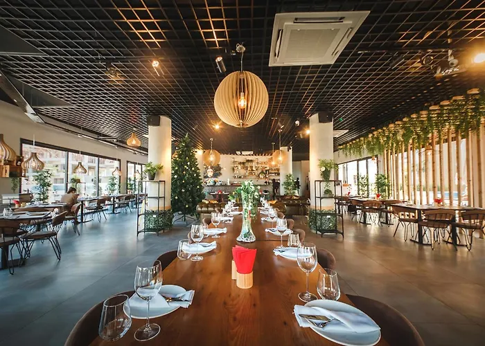 Luxury Two Bedroom Penthouse In Caesar & Spa, Long * Perivolia tou Trikomou