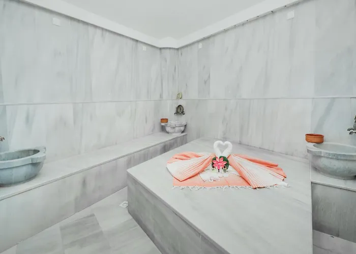 Luxury Two Bedroom Penthouse In Caesar & Spa, Long Perivolia tou Trikomou